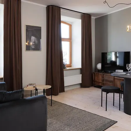 Centra Nams - Center Apartments Cesis Exterior photo